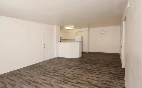 1700 Market St NW, Albuquerque, NM 87120