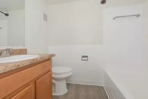 2000 E Roger Rd, Tucson, AZ 85719 photo 5