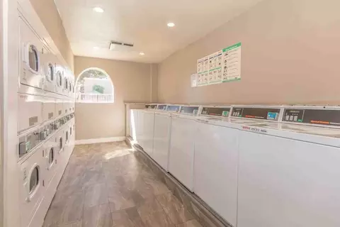 2000 E Roger Rd, Tucson, AZ 85719 photo 10