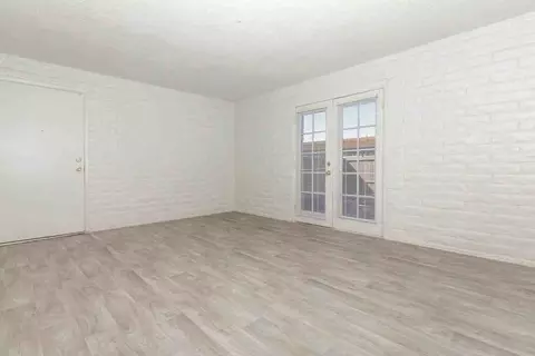 2000 E Roger Rd, Tucson, AZ 85719 photo 18