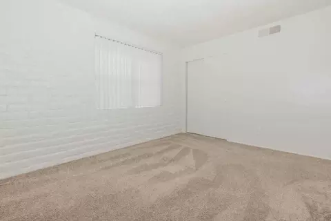 2000 E Roger Rd, Tucson, AZ 85719 photo 16