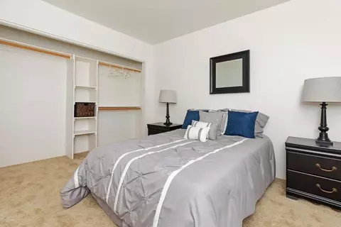 1800 S Pantano Rd, Tucson, AZ 85710