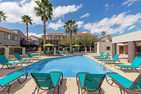1800 S Pantano Rd, Tucson, AZ 85710