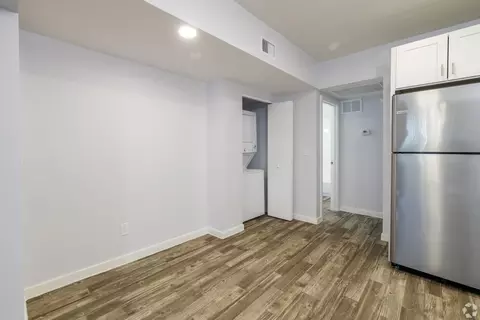 11050 N Biltmore Dr, Phoenix, AZ 85029