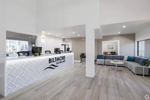 11050 N Biltmore Dr, Phoenix, AZ 85029