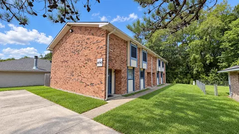 14743 Central Woods Ave, Baton Rouge, LA 70818
