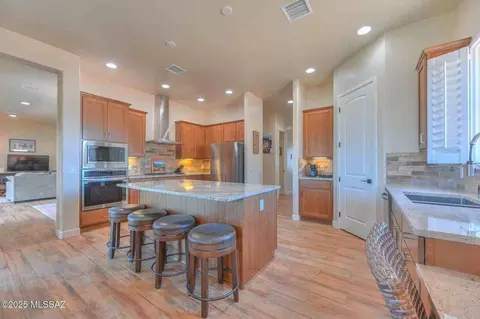 6321 E Red Oak Cir, Hereford, AZ 85615 photo 12