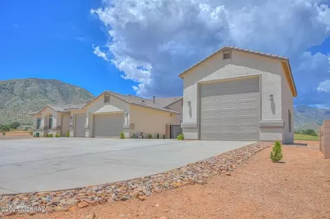 6321 E Red Oak Cir, Hereford, AZ 85615 photo 2