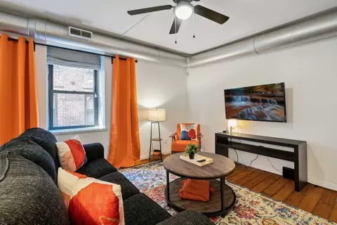 219 Vine St #1289460P, Philadelphia, PA 19106