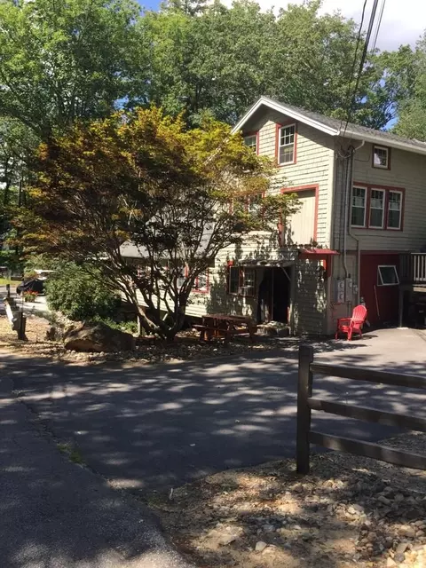 18 Cooper Hill Rd #C, Nottingham, NH 03290