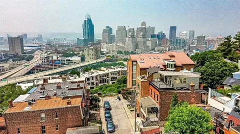 2 Filson Pl #2, Cincinnati, OH 45202