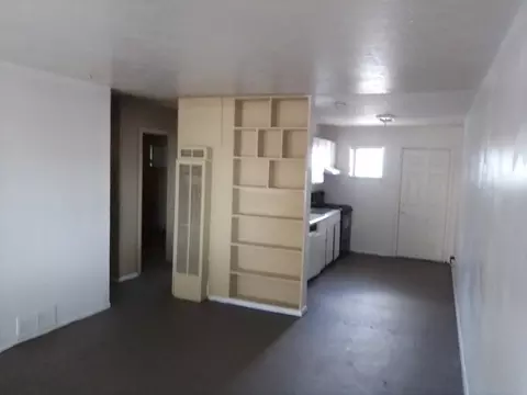 520 Indiana St SE #C, Albuquerque, NM 87108