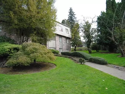 9900 SW North Dakota St #17, Tigard, OR 97223