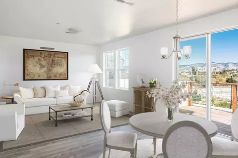 31 Blackbird Cir, Watsonville, CA 95076