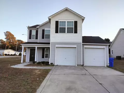 405 Holman St, Fayetteville, NC 28306