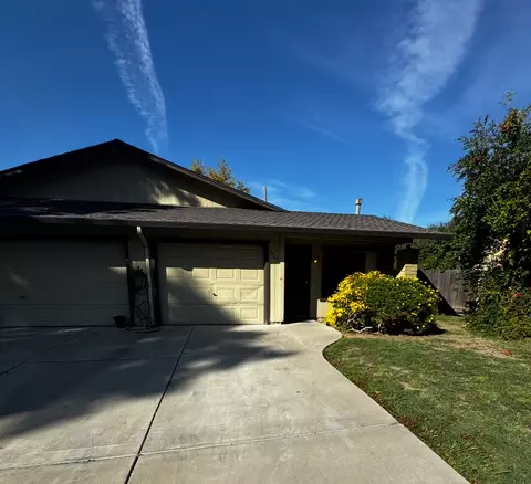 2745 Canyon Creek Dr, Lincoln Village, CA 95207