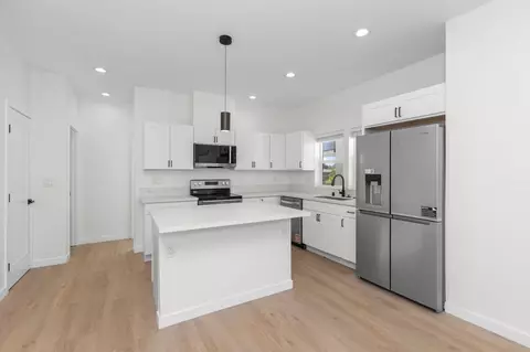 6413 Richard St, San Diego, CA 92115