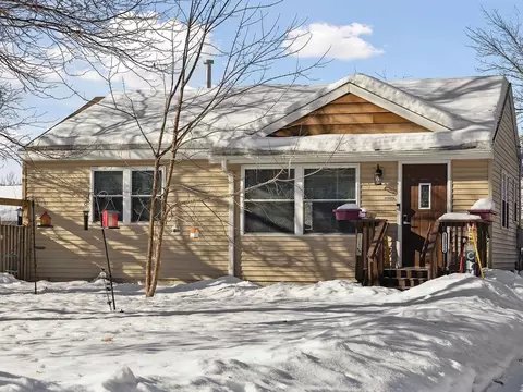 10012 Cottonwood St NW #1, Coon Rapids, MN 55448