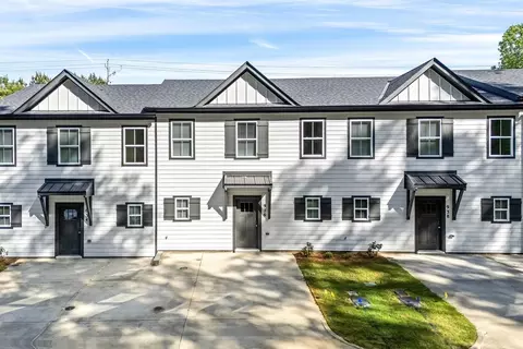 936 Winslow Ct, Auburn, AL 36830