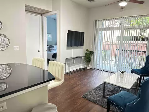 12848 Queensbury Ln #1335682P, Houston, TX 77024