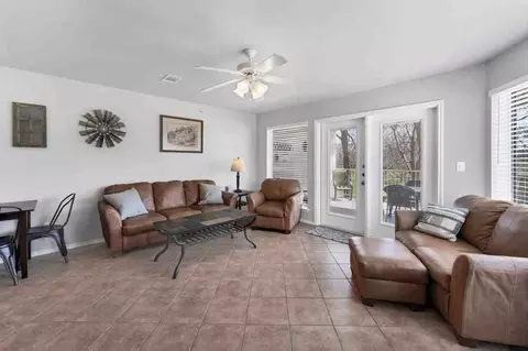 730 E Mather St #1351230P, New Braunfels, TX 78130