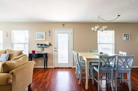 820 Sandollar #1351282P, Port Bolivar, TX 77650