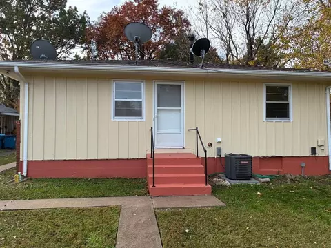 1361 Elm St, Springfield, MO 65802 photo 9
