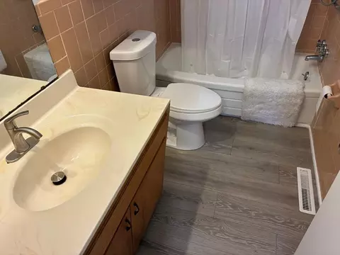 1361 Elm St, Springfield, MO 65802 photo 5