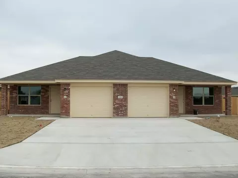 504 Kacie Dr #B, Temple, TX 76502