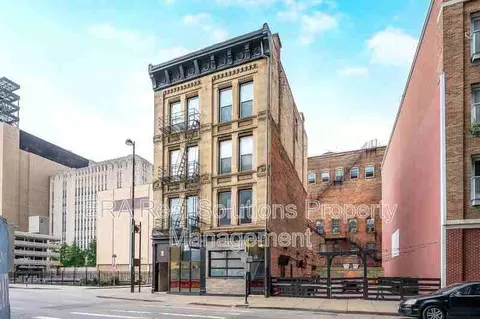 124 W 6th St #B, Cincinnati, OH 45202