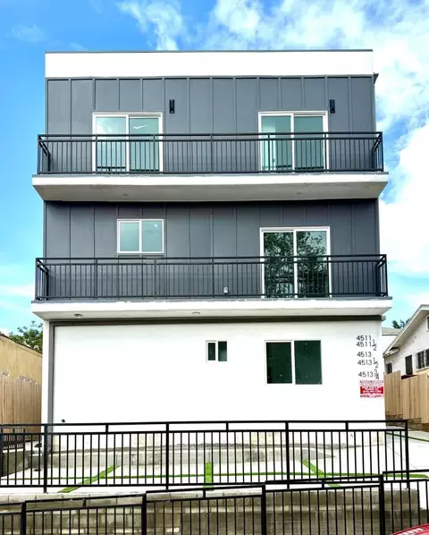 4511 Rosewood Ave #1, Los Angeles, CA 90004