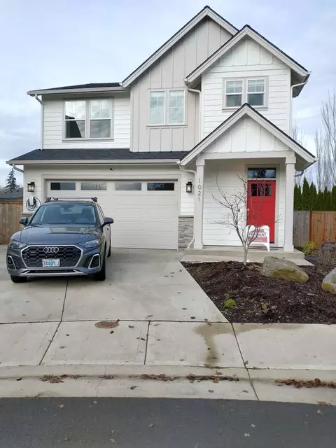 1021 Keystone Loop NE, Keizer, OR 97303