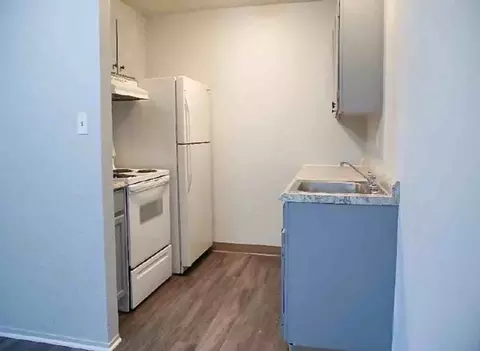 12310 3rd St, Grandview, MO 64030