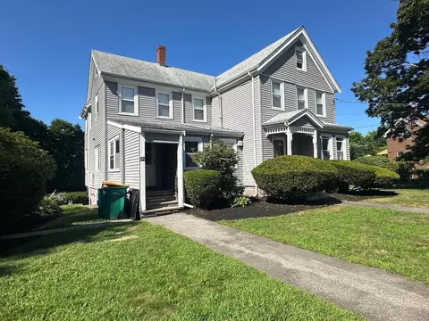52 Railroad Ave, Norwood, MA 02062