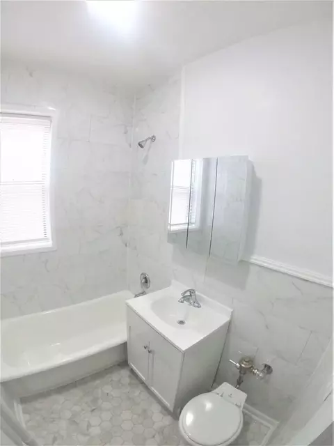 3 Armstrong Ave, Jersey City, NJ 07305