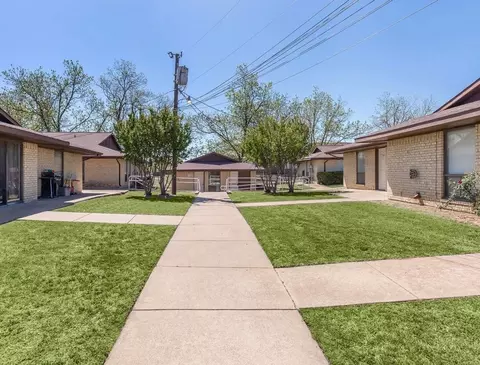 2360 W Denman St, Stephenville, TX 76401