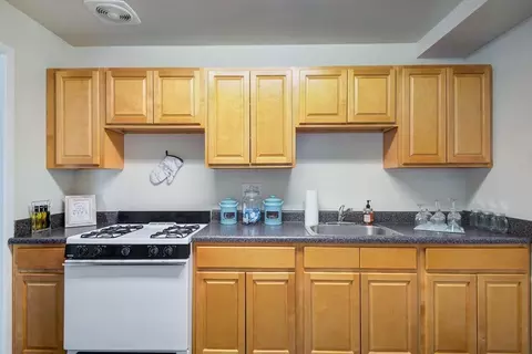 401 Chartley Park Rd, Reisterstown, MD 21136 photo 5