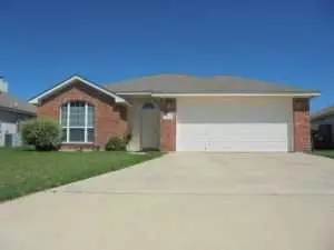 1727 Wood Creek Dr, Temple, TX 76502