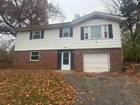 101 Scott Ave, Ferguson, MO 63135