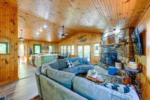 623 Buggy Barn Rd #1352860P, Cullowhee, NC 28723