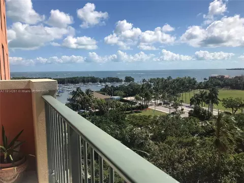 2951 S Bayshore Dr #904, Miami, FL 33133