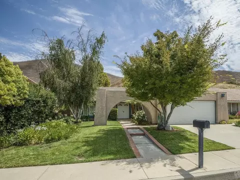 5914 Carell Ave, Agoura Hills, CA 91301