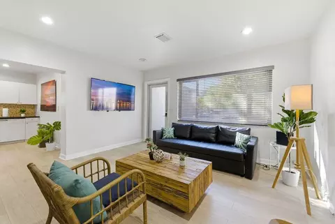6715 NE Miami Pl #1345377P, Miami, FL 33138