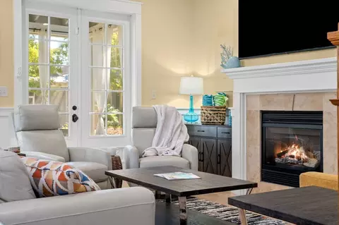 2469 Bungalo Ln #1354366P, Miramar Beach, FL 32550