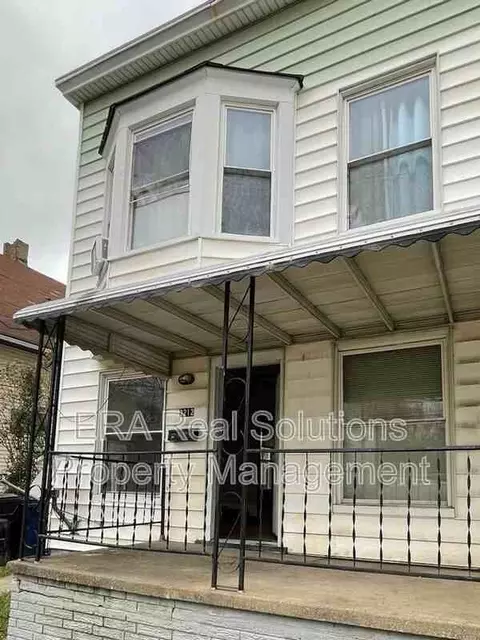 3212 Chestnutdale Down Left, Cleveland, OH 44109