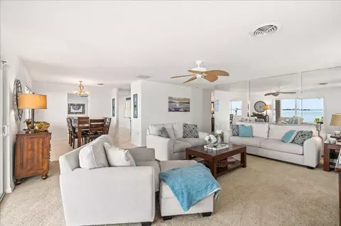 17 Country Club Rd #1351177P, Cocoa Beach, FL 32931