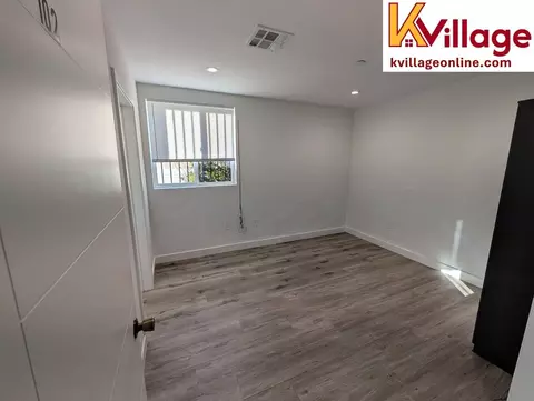 1528 12 W 36th Pl #102, Los Angeles, CA 90018
