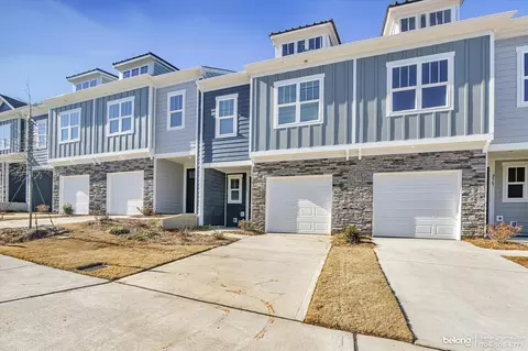 2573 Ruby Dixon Crossing Dr, Gastonia, NC 28056