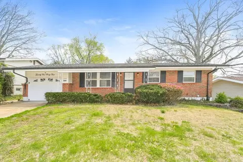 2544 Netherton Dr, Saint Louis, MO 63136