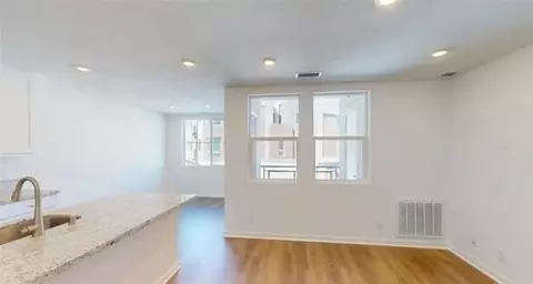 4199 E Circle Paseo #203, Ontario, CA 91764